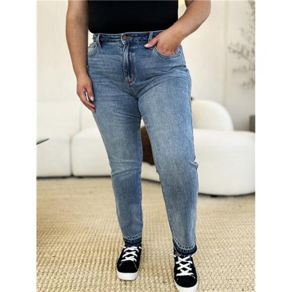 Judy Blue Full Size Mid‎ Rise Rigid Magic Release Hem Jeans - Picture 2 of 15